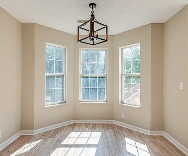 Building Photo - 3528 Longhaven Crossing