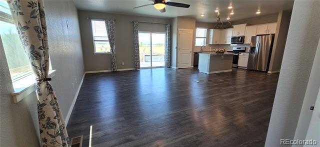 Building Photo - 14553 Holstein Dr