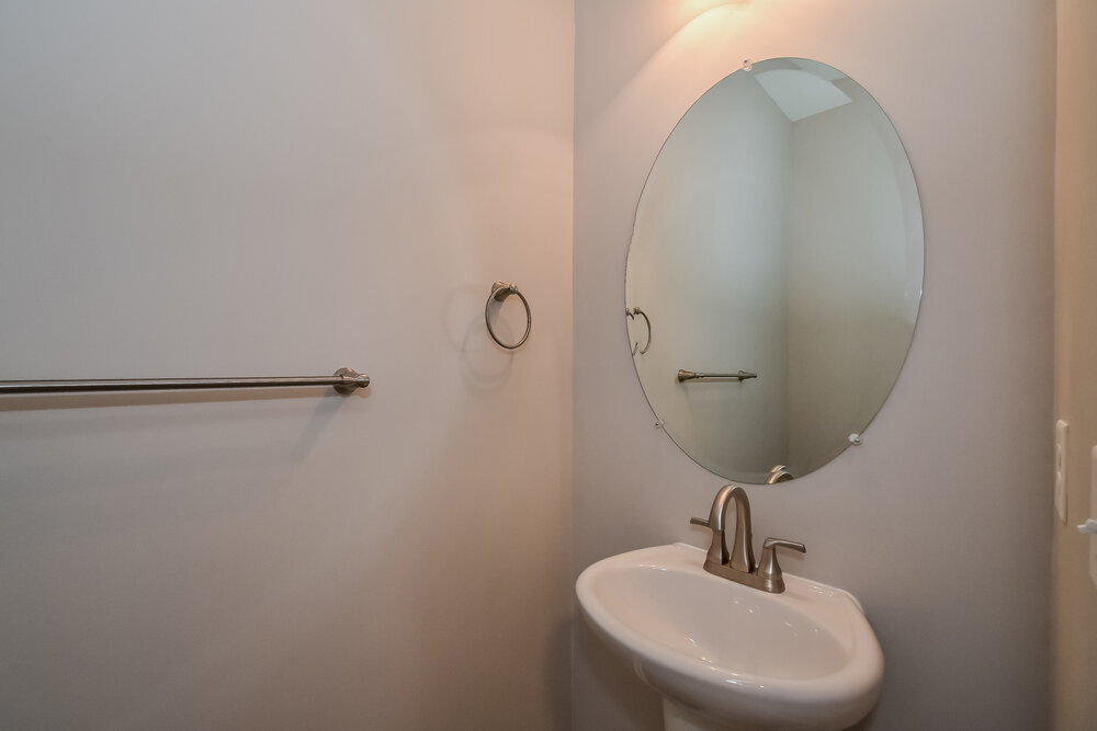 Building Photo - 30 Calm Waters Ave