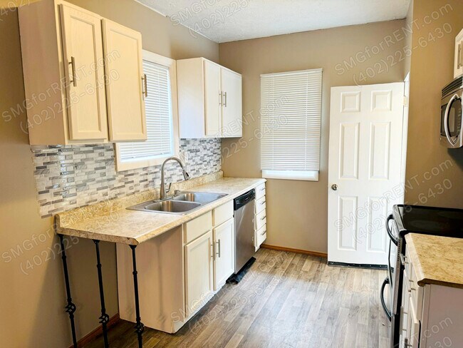 Building Photo - 2316 N 48th St