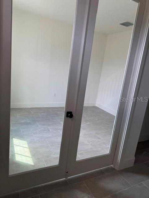 Building Photo - 5654 Westview Pk Dr