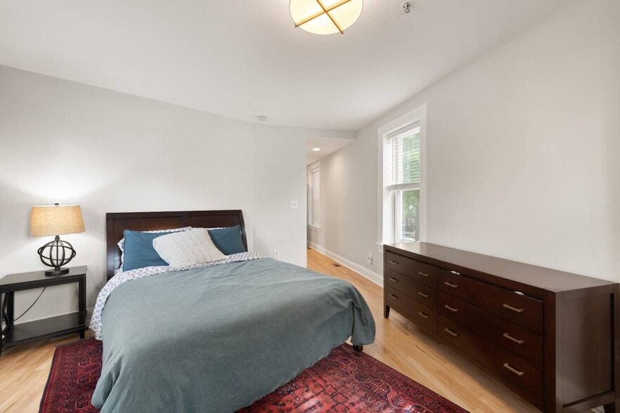 Building Photo - 150 Rhode Island Ave NW