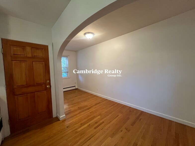 Building Photo - 50 Marion Rd