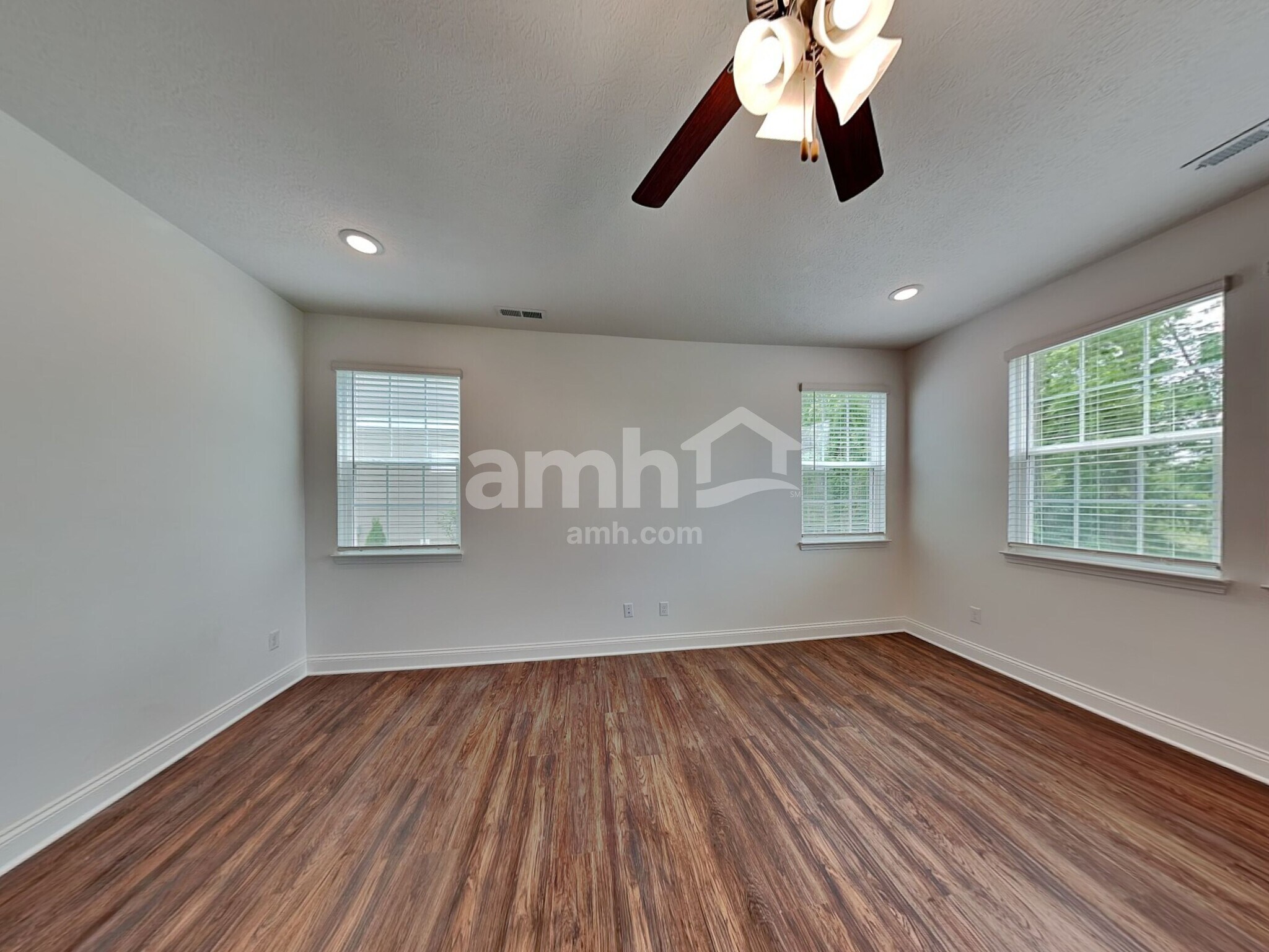 Building Photo - 8268 Northpoint Dr