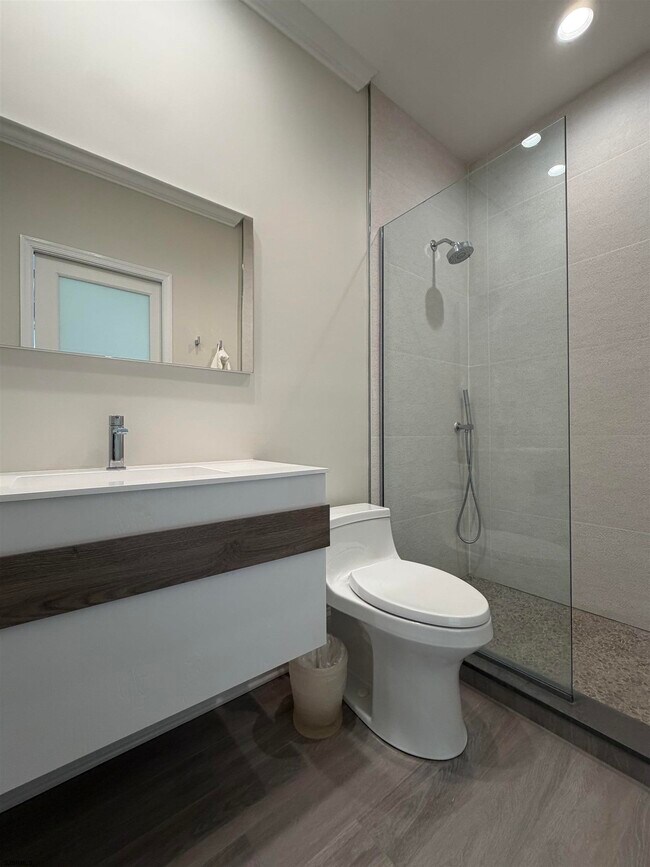 Building Photo - 26 S Coolidge Ave