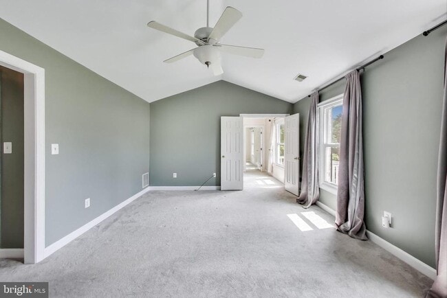 Building Photo - 114 Fordham Dr