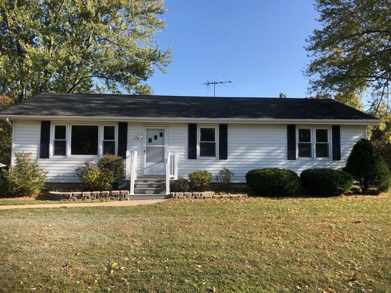 Building Photo - 7164 Hwy Bb