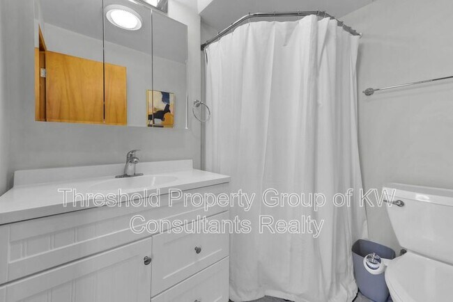 Building Photo - 1355-1357 Dennison Avenue