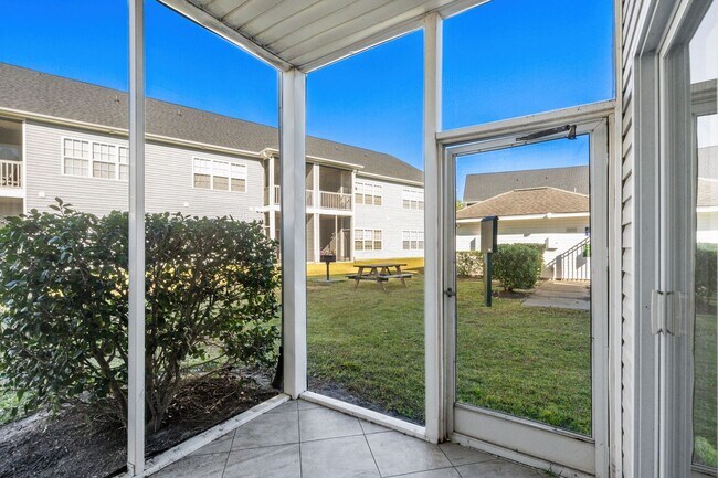 Building Photo - 155 Westhaven Dr