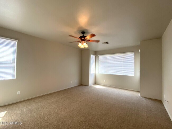 Building Photo - 8837 W Glenn Dr