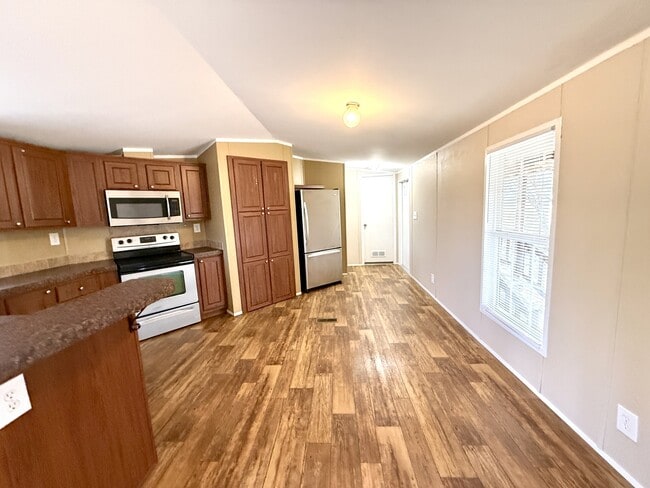 Building Photo - 4323 Greenville Rd