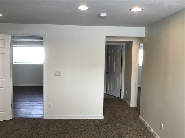 Building Photo - 3354 W 500 N