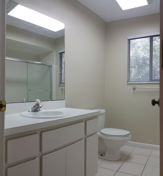 Building Photo - **4431 NW 53rd Street (Huntington)