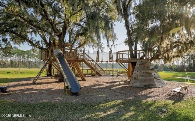 Building Photo - 163 Pine Forest Ct