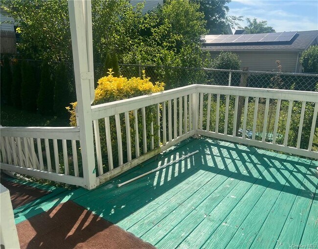 Building Photo - 22 Sharp St