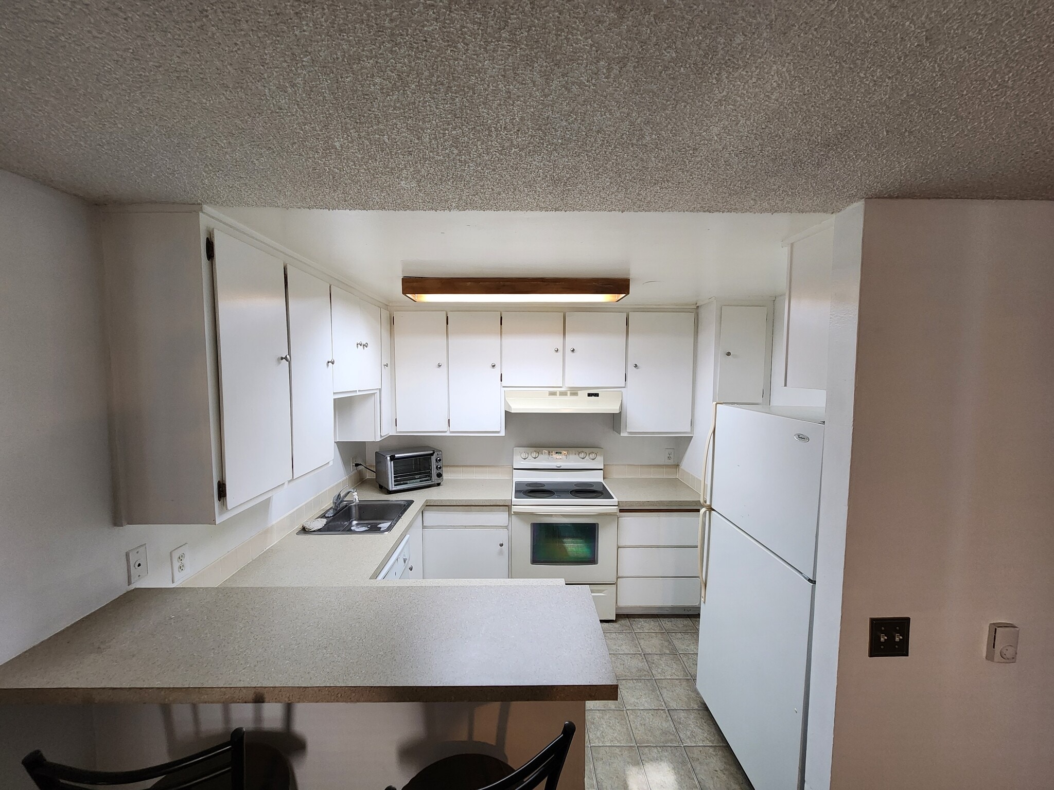 Building Photo - 7729 Timber Hill Dr