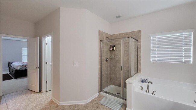 Building Photo - 5295 Rustic Ct