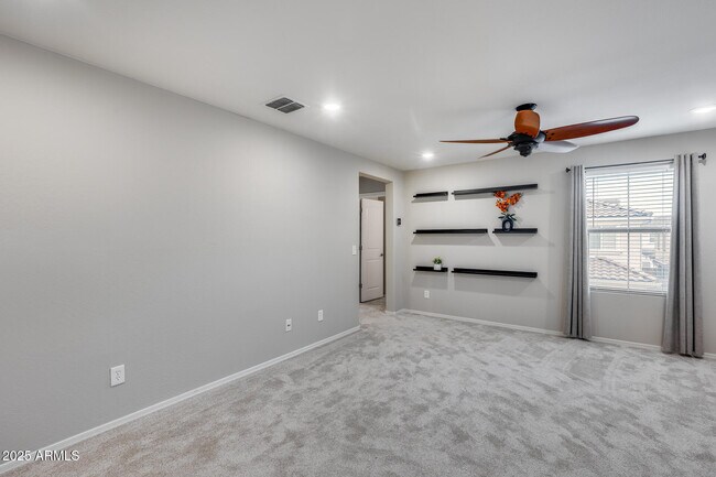 Building Photo - 6853 E Posada Cir