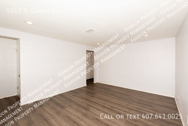 Building Photo - 5542 S Grant St
