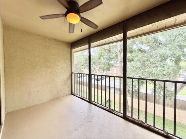Building Photo - 10155 Sailwinds Blvd S