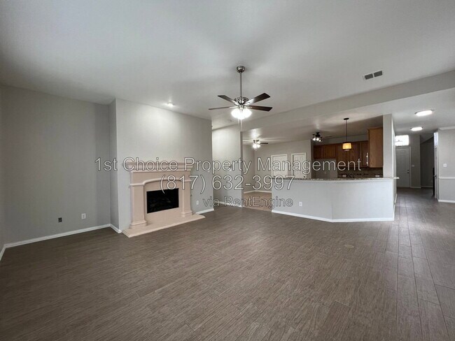 Building Photo - 5312 Scenic Point Dr