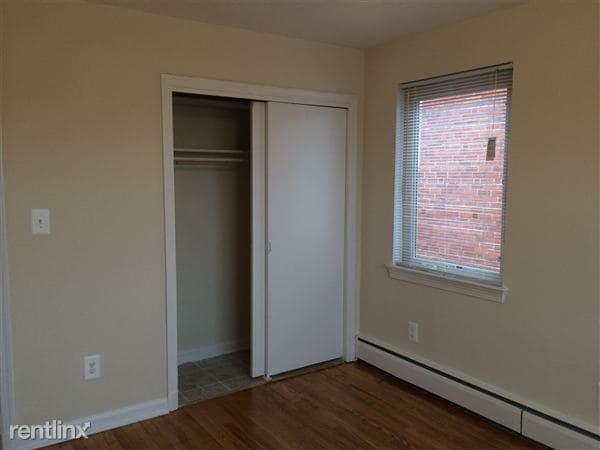 Building Photo - 439 N Frederick Ave