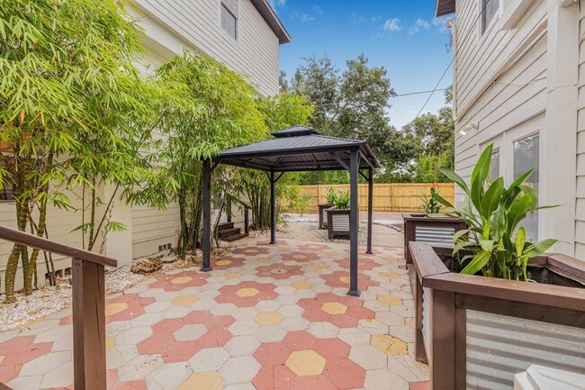 Building Photo - 106 OSE Rentals LLC