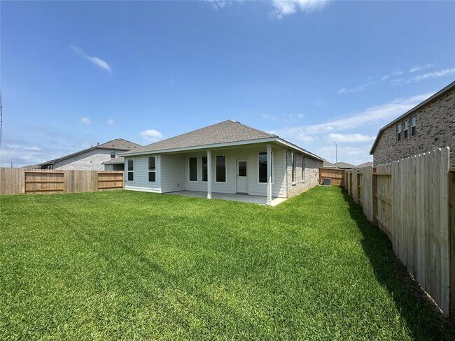 Building Photo - 6815 Harvest Wheat Ln