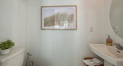 Building Photo - 3010 Skyline Lp