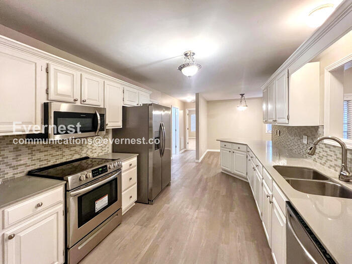 Building Photo - 121 Illinois Bayou Dr