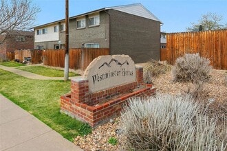 Building Photo - Westminster Townhome
