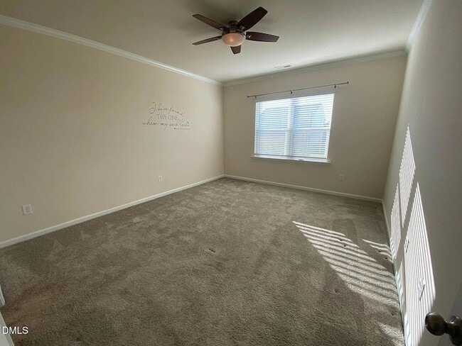 Building Photo - 2124 Fox Chapel Pl