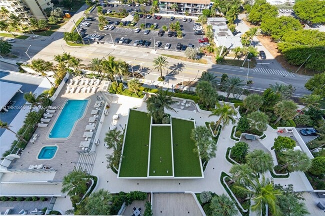 Building Photo - 1116 N Ocean Blvd