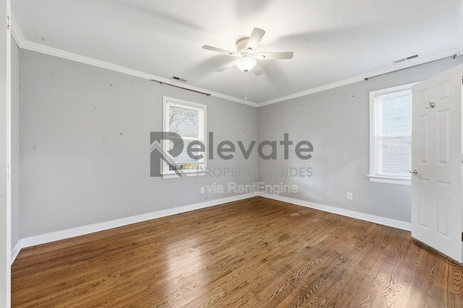 Building Photo - 8410 Yolanda Rd