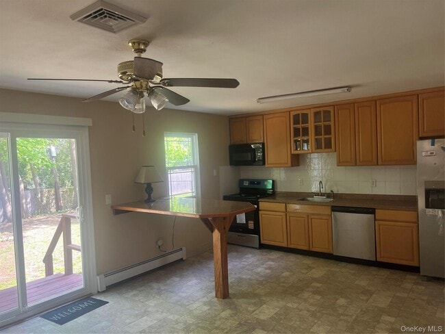 Building Photo - 11 Park Manor Ct