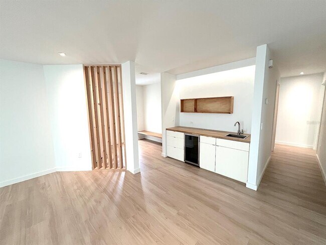 Building Photo - 19 Cedarfield Ct