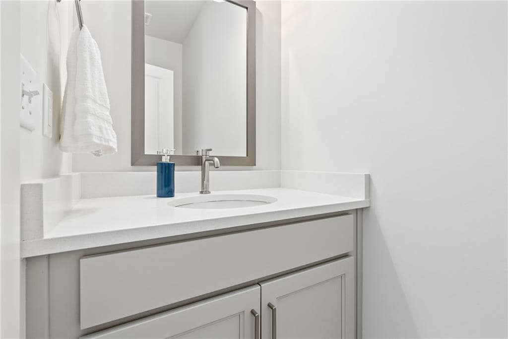 Building Photo - 1235 Tigers Tail Trl