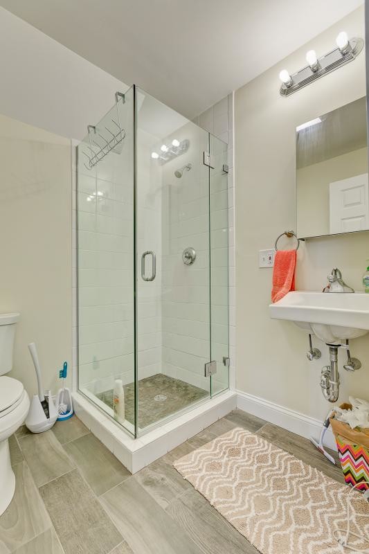 Building Photo - 30 Hillside St