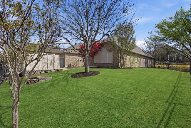 Building Photo - 6613 Barclay Ln