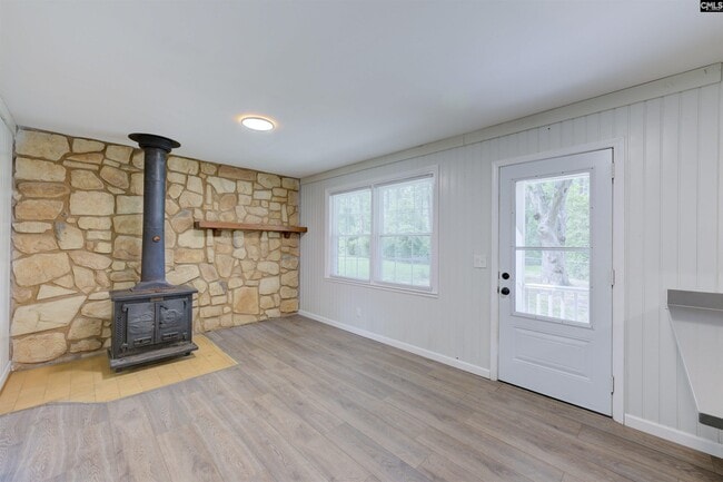 Building Photo - 1612 Bradley Dr