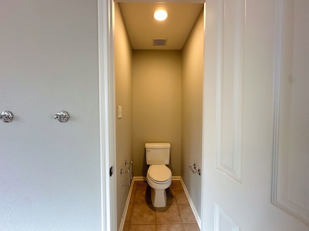 Building Photo - 59 N Flickering Sun Cir