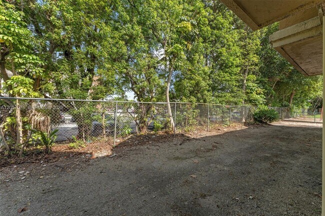 Building Photo - 18336 NW 68th Ave