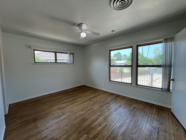 Building Photo - Winnetka 3+2 on cul-de-sac w/spacious back...