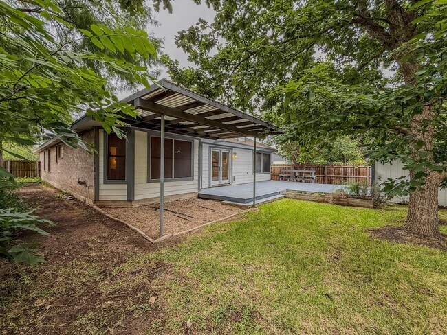 Building Photo - 16908 Cactus Blossom Dr