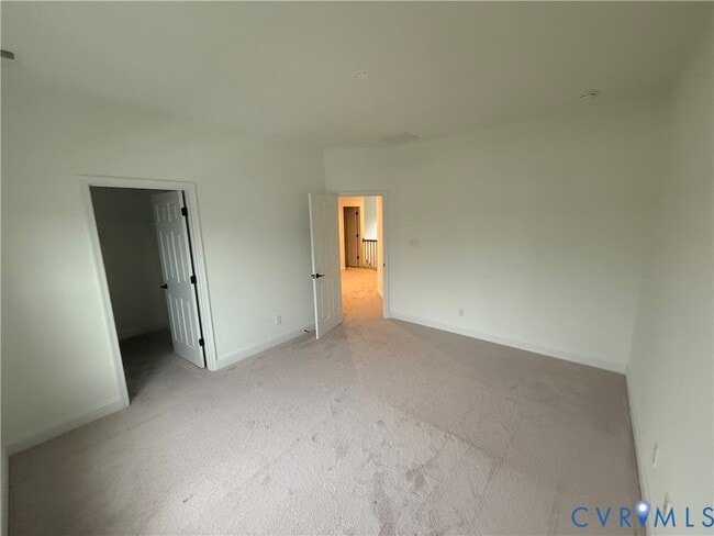 Building Photo - 7048 Dunton Rd