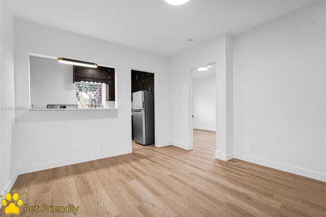 Building Photo - 12287 NE 7th Ave