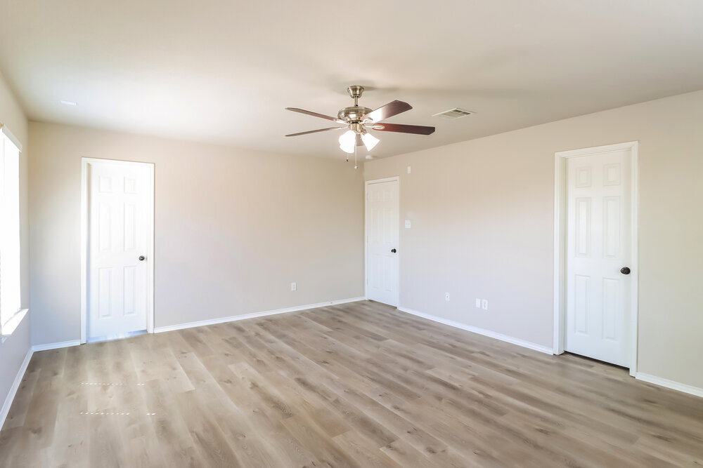 Building Photo - 8536 Hawkview Dr