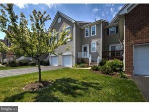 Primary Photo - 20 Windsor Pond Rd