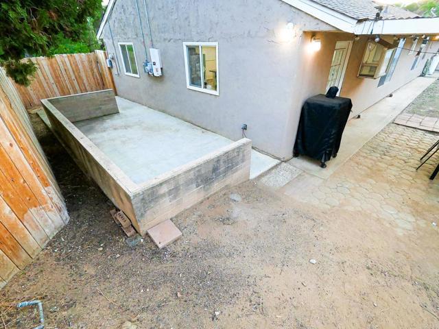 Building Photo - 631 Rosalie Way