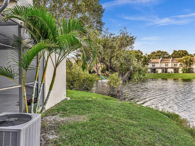 Building Photo - 1381 NW 99th Ave